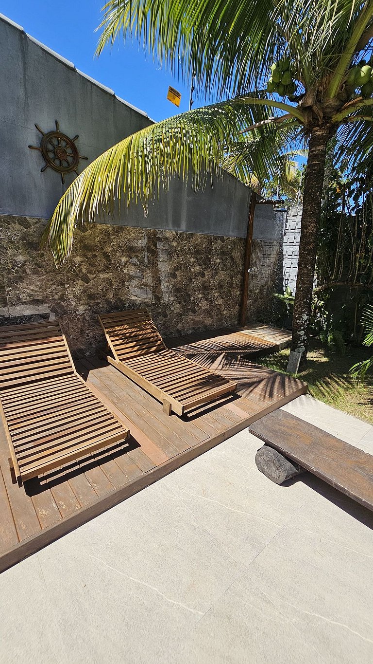 4 suítes com AR 800m da praia cozinha completa